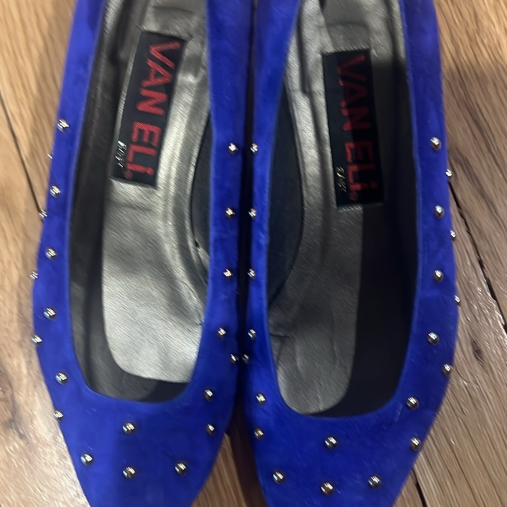 Van Eli Women's Blue Studded Flats